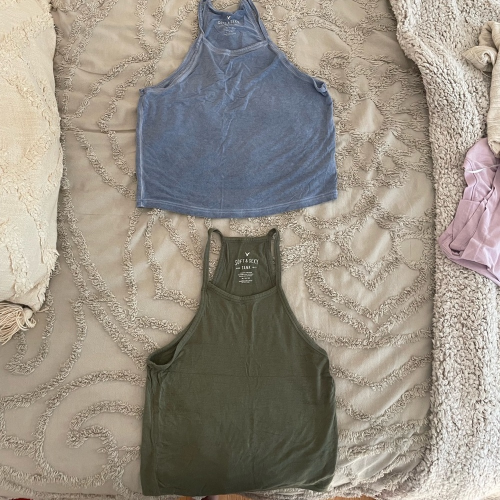 American Eagle soft and sexy tanks set of 2